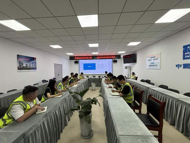 中建七局建装公司装饰幕墙分公司开展企业文