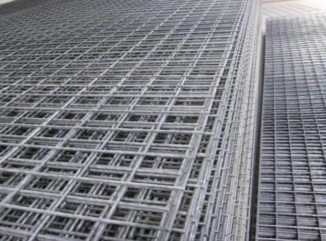 钢筋加工技术演进:从手工到智能化的跨越,效率与精度如何提升?