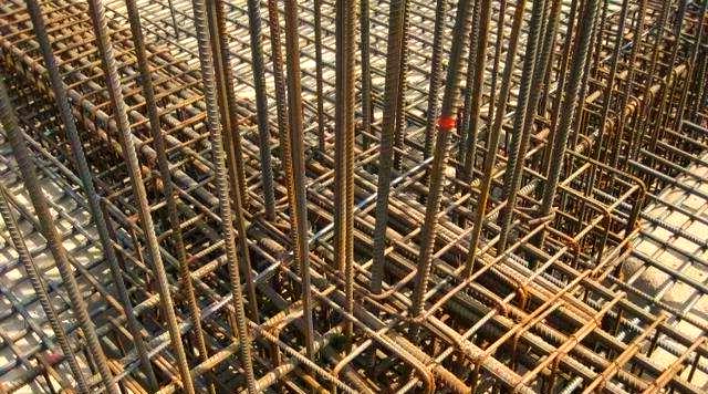 实例详解钢筋施工:原材料选择与连接工艺,梁板施工操作要点全解析