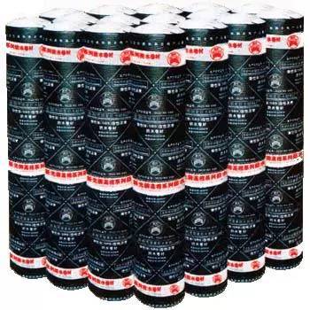 屋面构造与找平层施工详解：保温层、排水坡度及节点处理要点