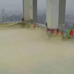 屋面构造与找平层施工详解：保温层、排水坡度及节点处理要点