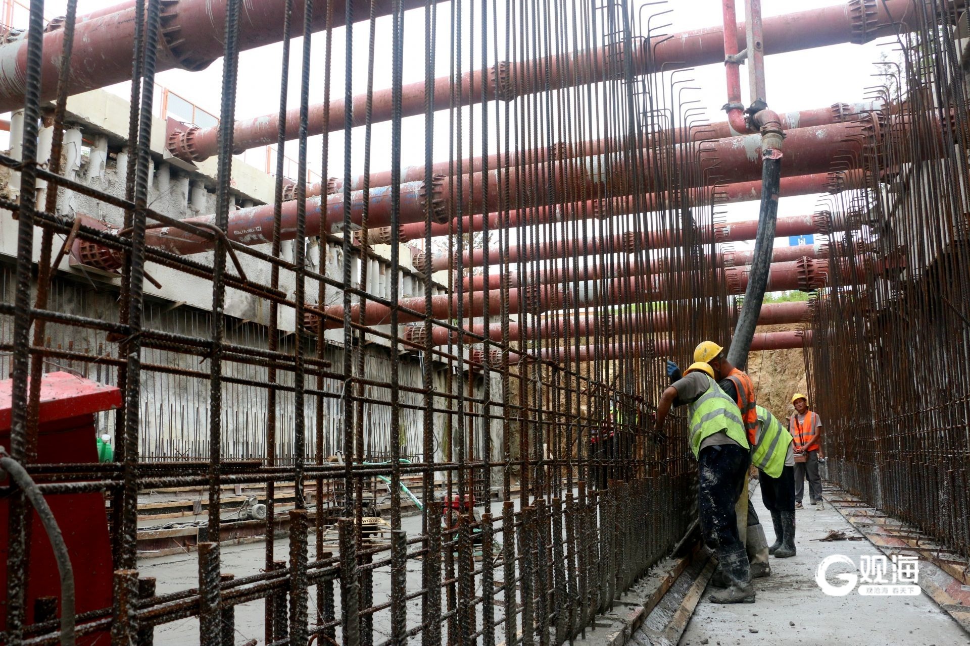 青岛筑牢城市生命线:地下管网改造194公里,老旧小区供水管网全面升级