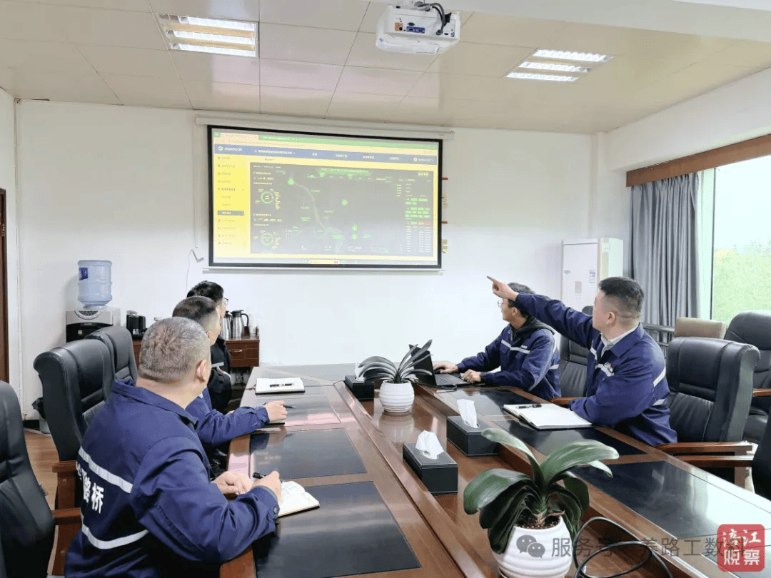 绵阳路桥引入智能巡查设备，迈入智慧养路新时代