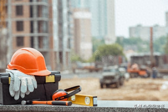 施工现场管理要点：文明施工要求及平面布置等相关内容