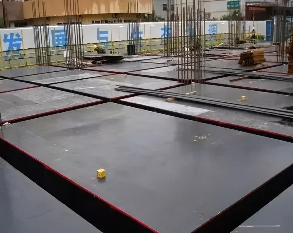 地梁和底板钢筋绑扎做法及质量标准，含主体结构施工要点