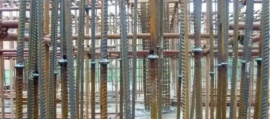 地梁和底板钢筋绑扎做法及质量标准，含主体结构施工要点