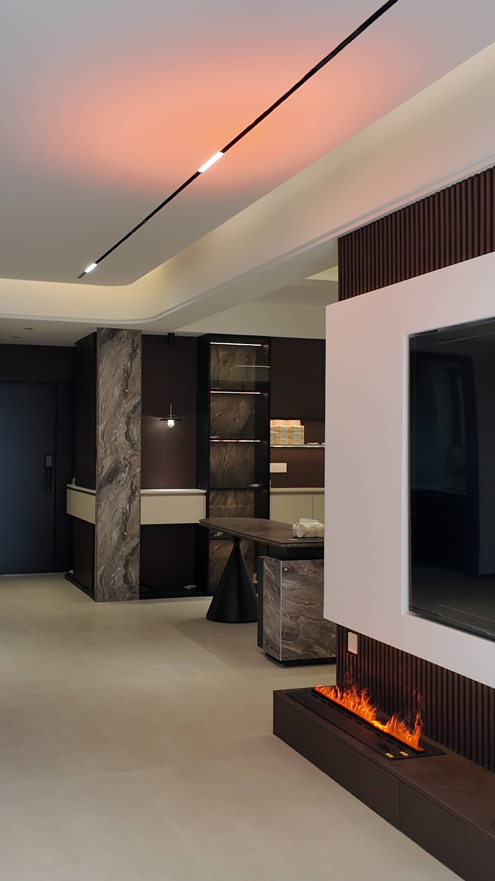 黔派装饰：12年成集团企业，一站式整装，水电质保，工艺超牛