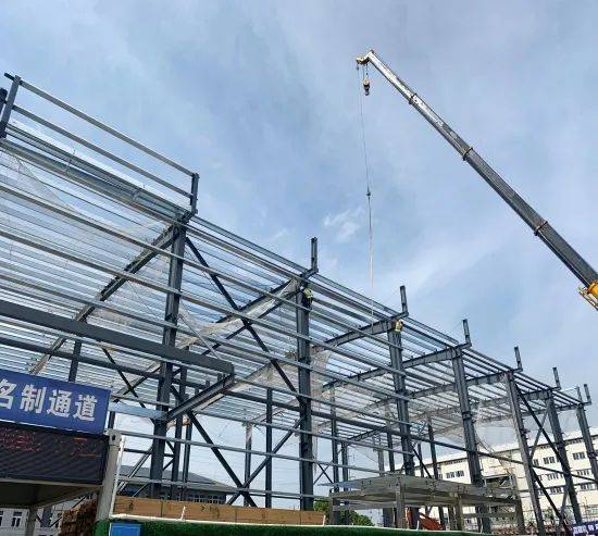 钢结构厂房搭建与安装步骤详解，含基础、钢柱钢梁等部分