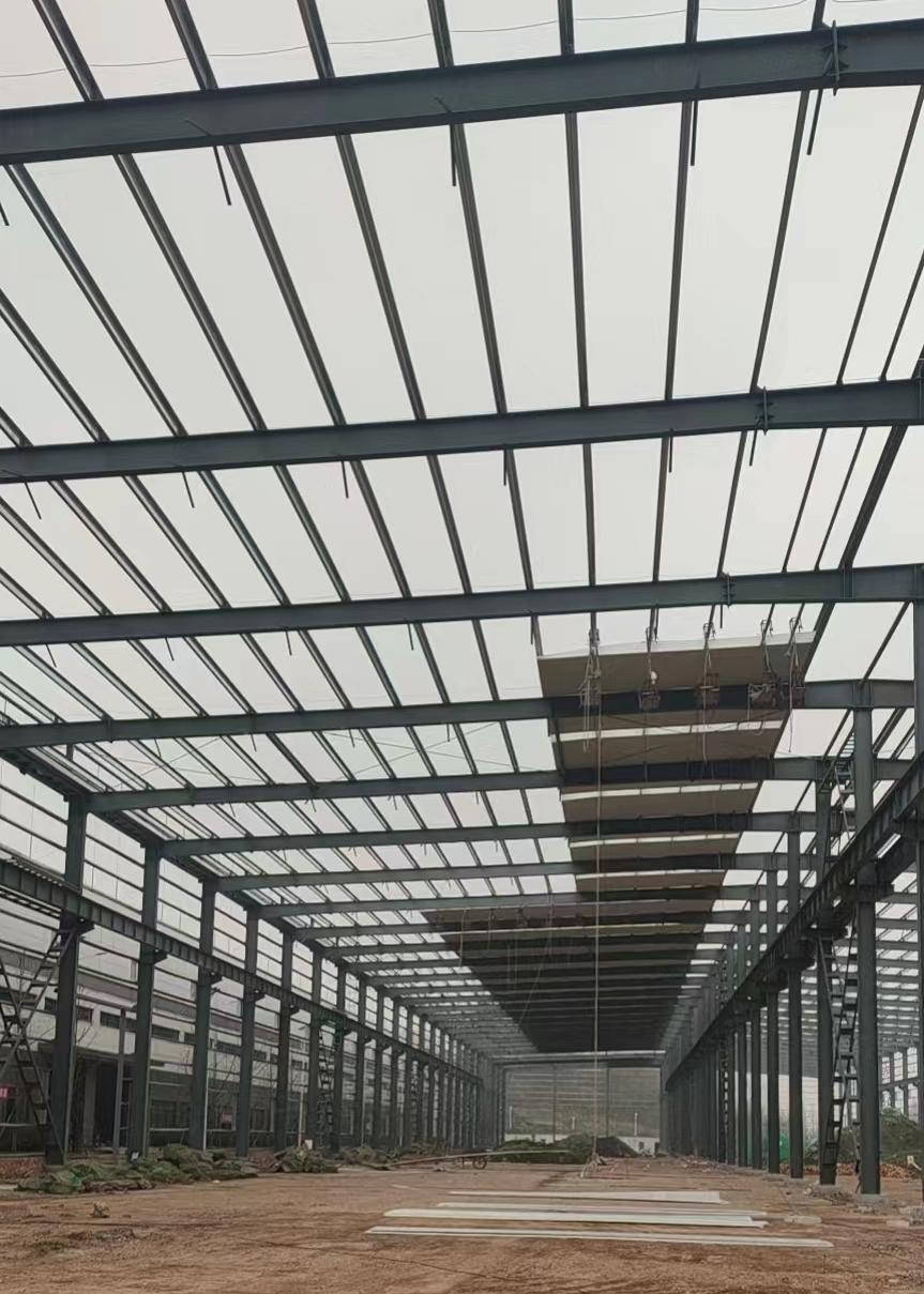 重庆建筑劳务资质选型难？这份报告给你方向与指引