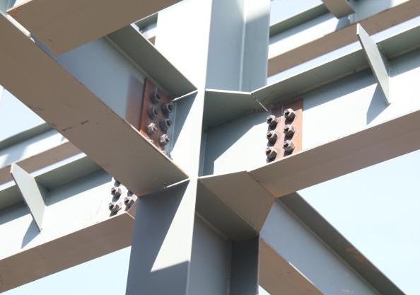 钢结构安装流程及特点全解析，一文带你了解搭建要点