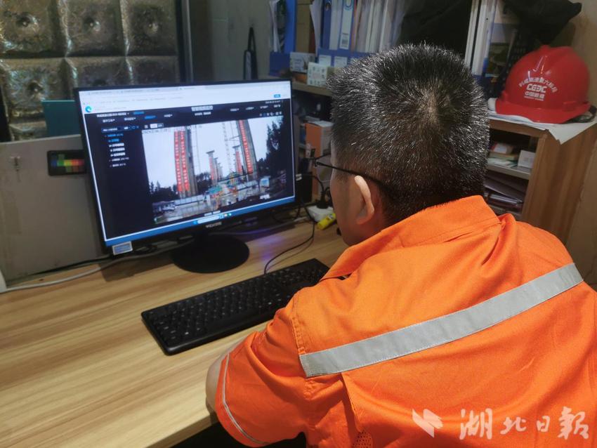 利咸高速六标：智慧工地系统让施工管理更智能高效