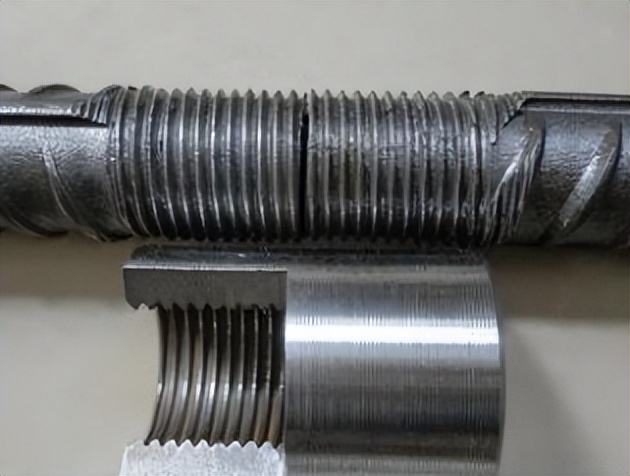 钢筋连接方式全解析：绑扎、电渣压力焊、套筒连接要点