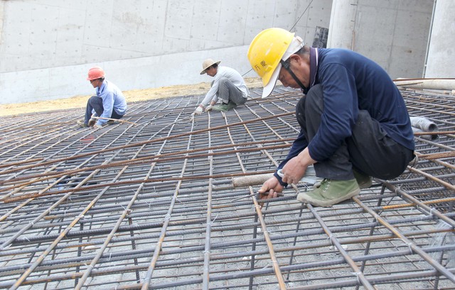 梁二排钢筋固定、箍筋要求及垫卡垫块等钢筋加工绑扎要点