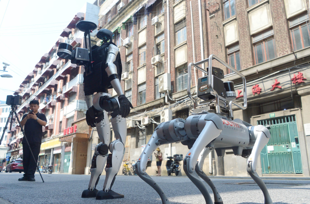 上海外滩用智能机器人检测建筑隐患,提升检测效率与覆盖率