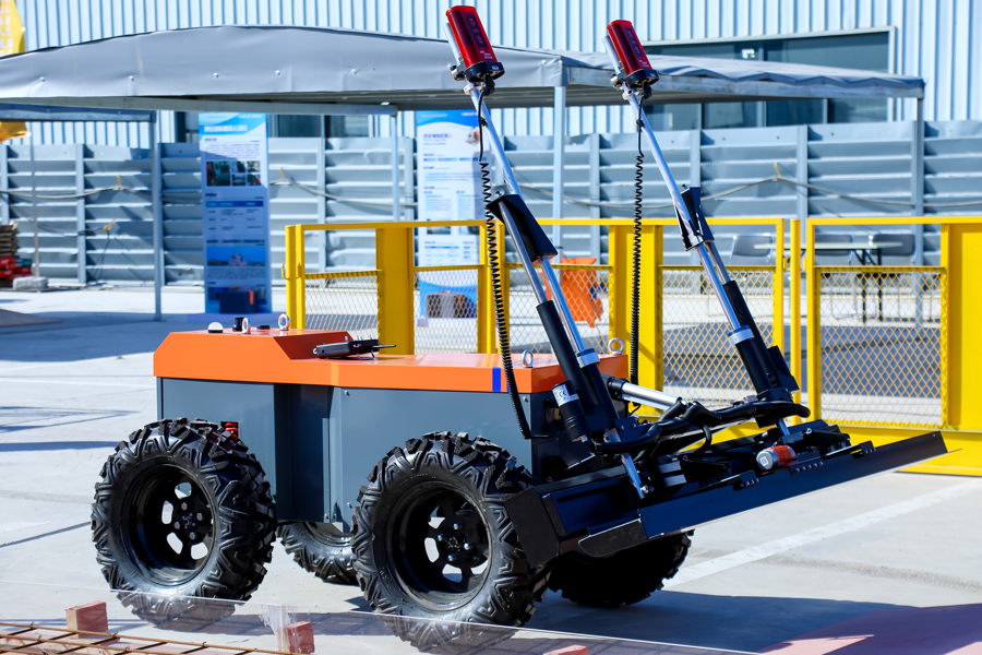 浦东机场四期现机器人大战,建筑机器人应用场景潜力足