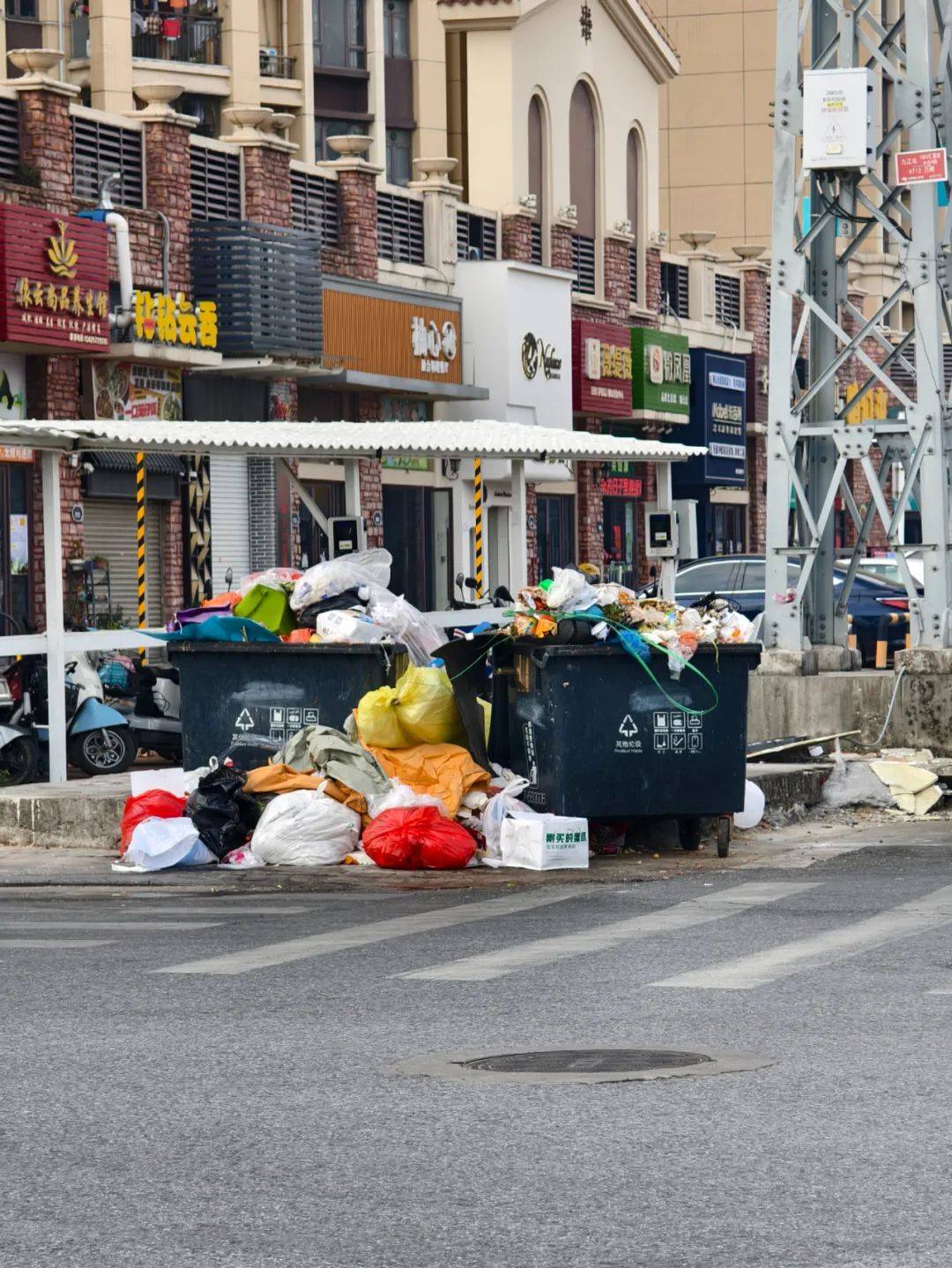 道路垃圾堆放智能监测系统，破解城市环卫治理难题