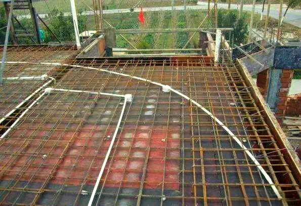 农村自建房暗线铺设要美观防老化，线管预埋咋操作？