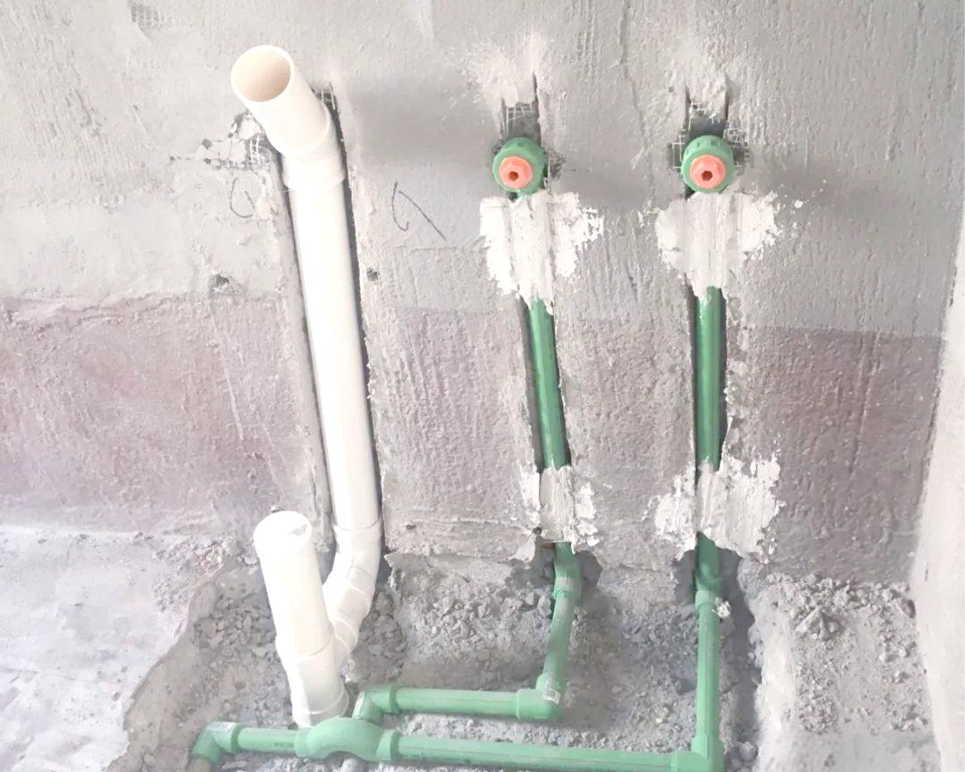 装修预埋管线攻略：电视墙及燃气热水器管路规划要点