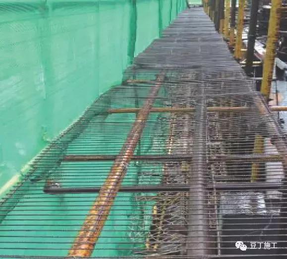 消防工程施工：施工现场消防安全技术规范及建筑构件要求