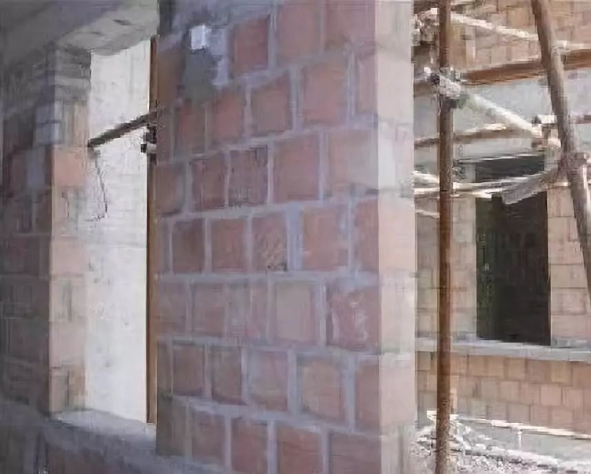 砌体工程过梁与门窗框预制块通病现象、规范及防治措施