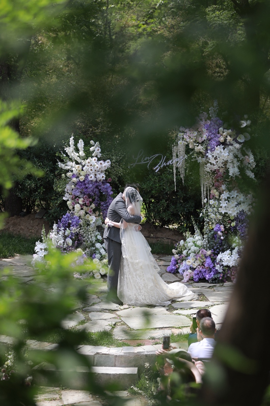 碳中和婚礼实验：环保婚礼怎么省钱又好看