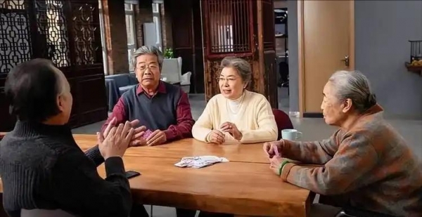 乡村建设新政：农村养老发钱升级还建服务点