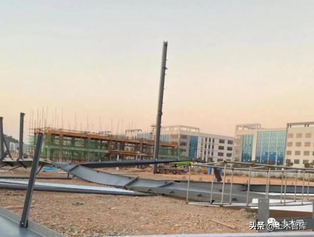 钢结构安装顺序未注明致车间坍塌,图审处罚设计单位